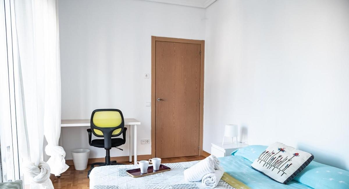 Adaptado Y Comodo Apartamento En Iturrama Pamplona Buitenkant foto